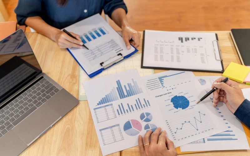 Analyzing the Impact of Hashtags on Your Campaigns