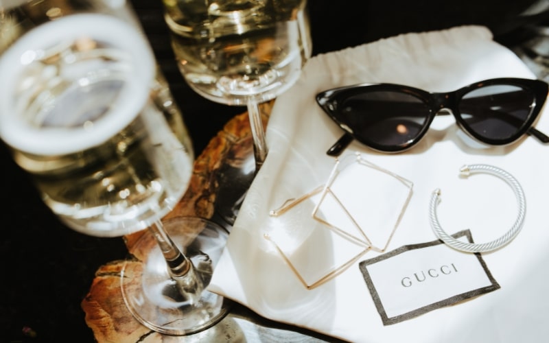 Case Studies: Iconic Fashion Logos and Their Impact