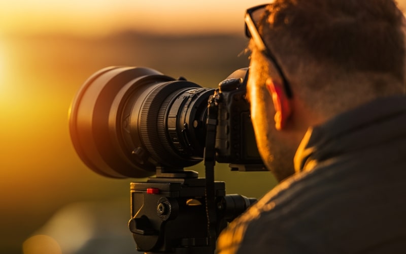 Incorporating Compelling Imagery