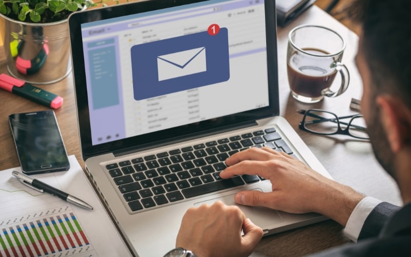 Real-Life Examples of Visuals in Email Marketing