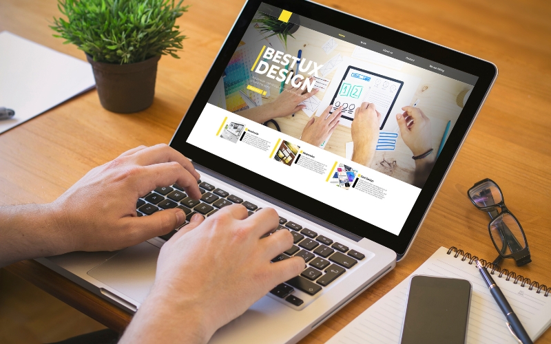 Creating an Eye-Catching and Professional Visual Design