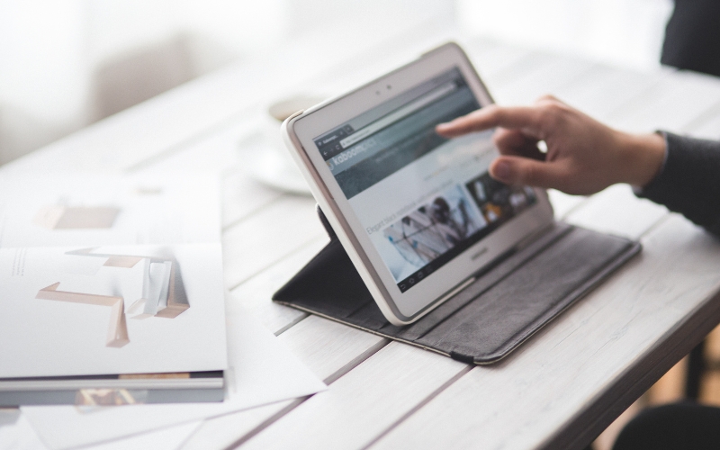 Transparent Product Information and Clear Return Policies